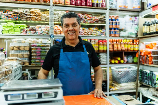 Cómo cobrar a un cliente que no paga: opciones legales antes de ir a tribunales